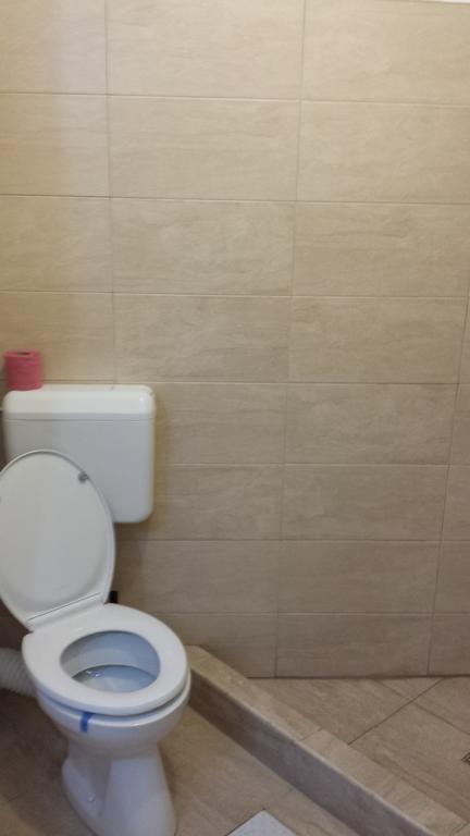 Rent House Universitate Appartamento *